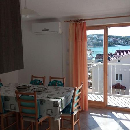 Apartment Marijica Trogir Exterior photo